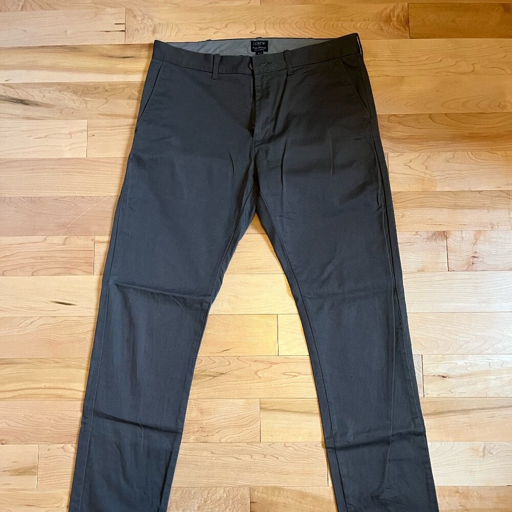 J. Crew Factory Flex Driggs Slim Fit Charcoal Chino Men's Pants - Size 32x32